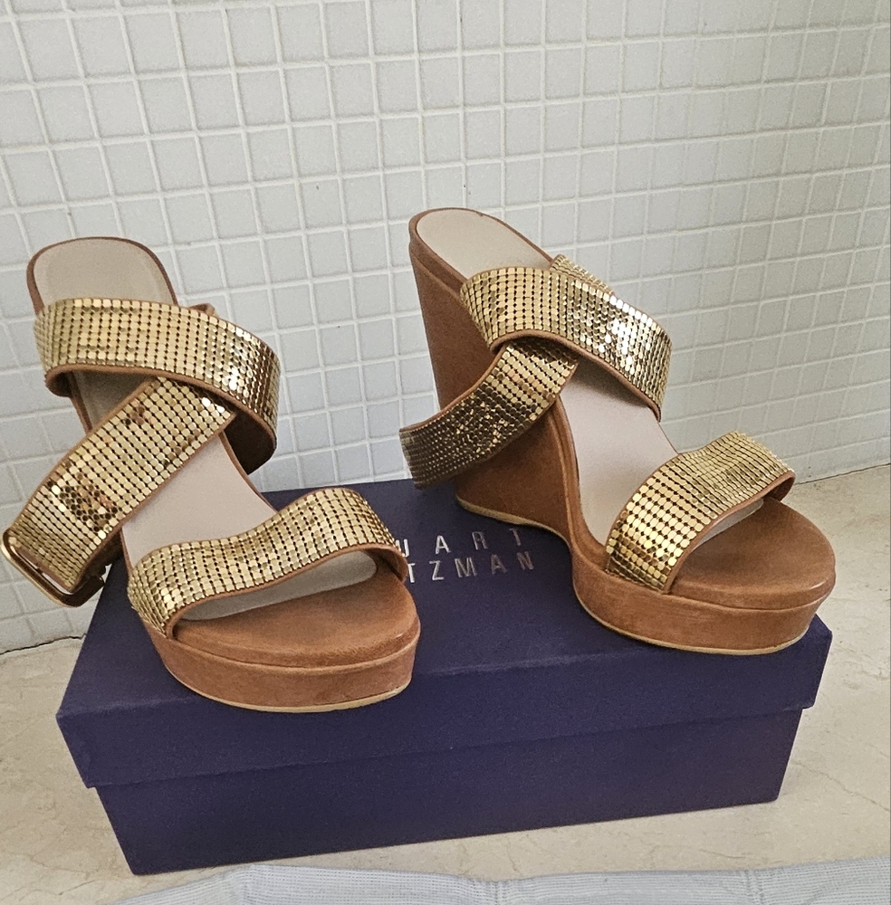 Stuart Weitzman Metalmania Gold Wedges